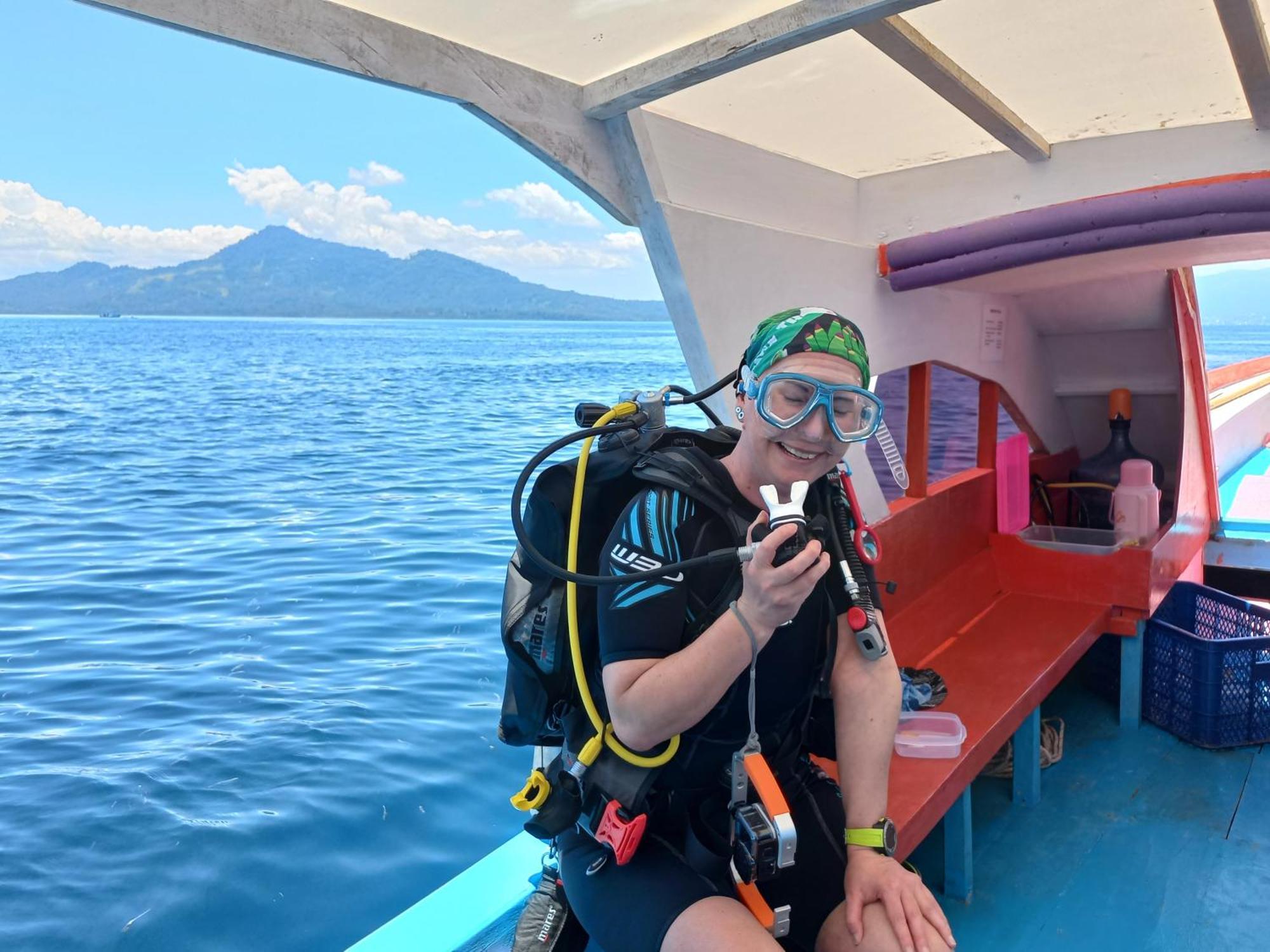 4 Sisters Divers Bunaken Eksteriør bilde