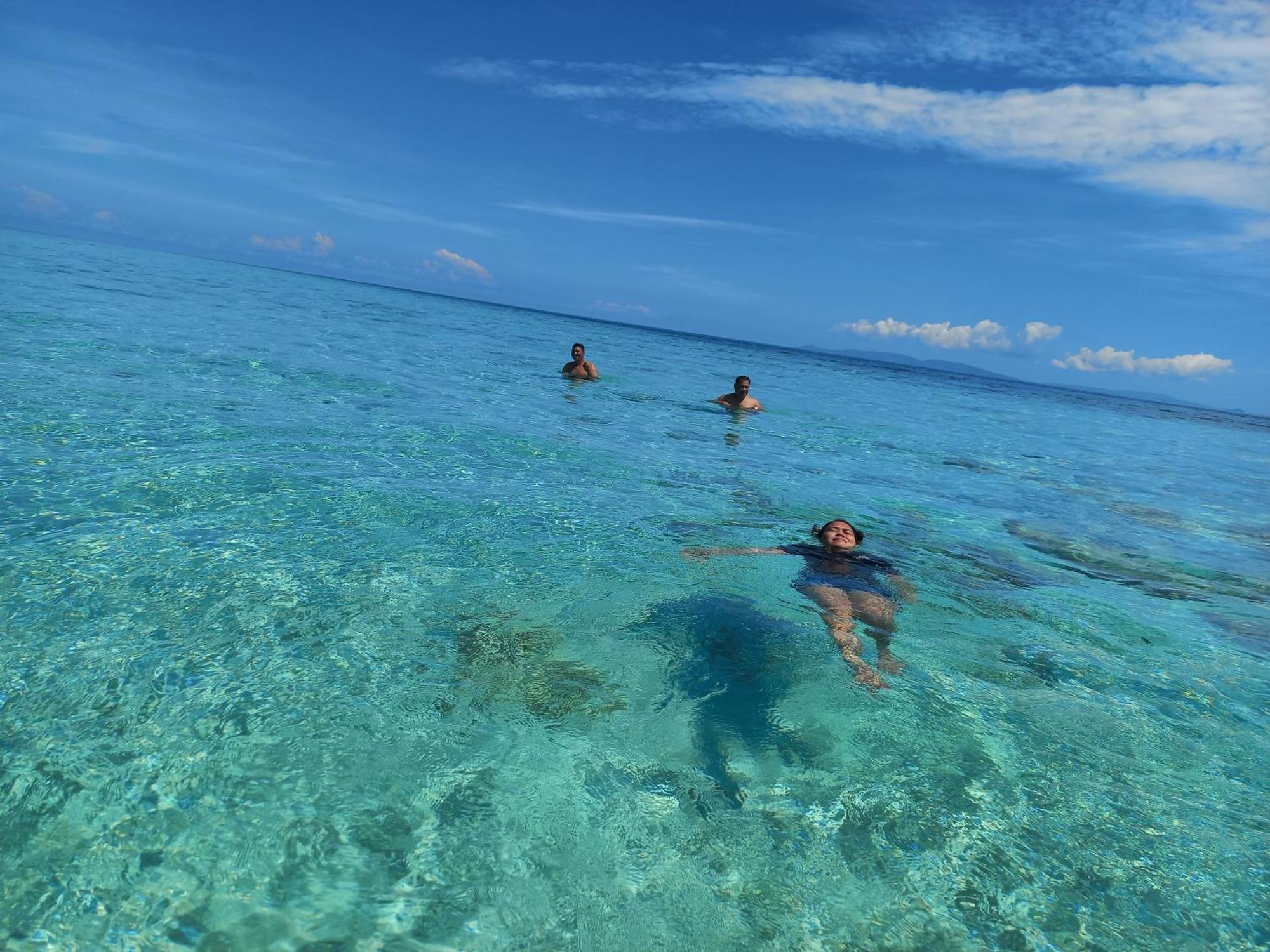 4 Sisters Divers Bunaken Eksteriør bilde